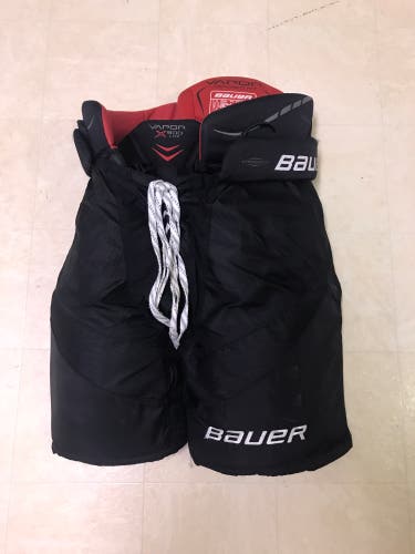 Senior Medium Bauer  Vapor X900 Hockey Pants
