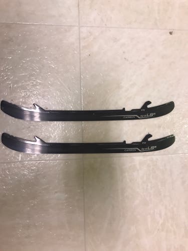 Bauer TUUK LS5 Carbon Steel Blades
