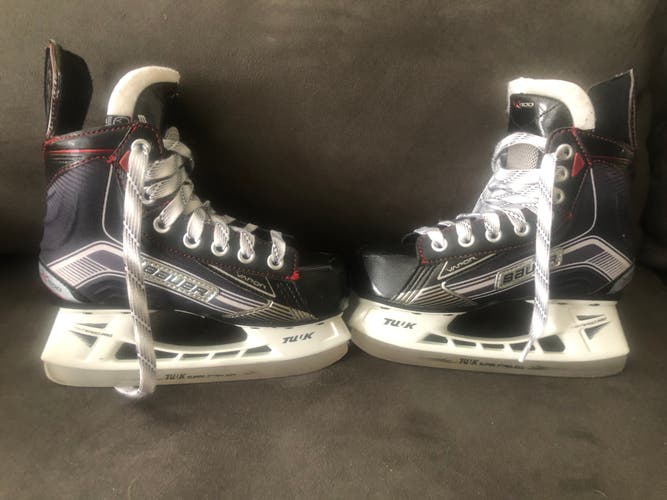 Used Bauer X500 Youth 13.5 Ice Skates Ice Hockey