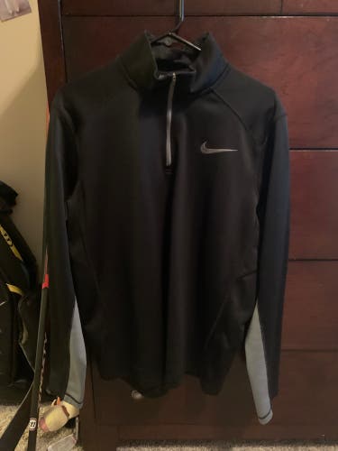 Nike 1/4 Zip Black - Medium