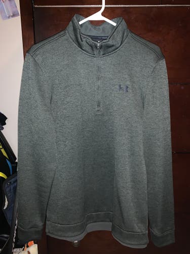 Under Armour 1/4 Zip Green - Medium