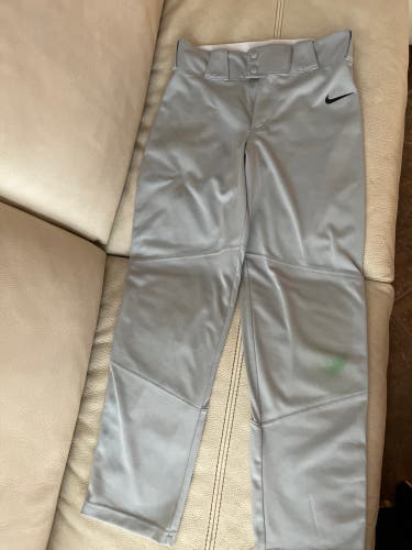 Used Nike Youth XL Baseball & Softball Pants