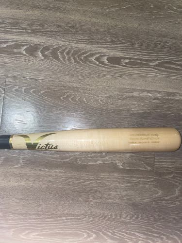 Custom Victus Wood Bat (243 Model) 33.5" 30.5oz