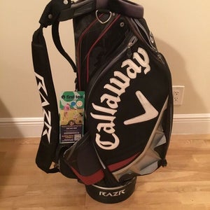 Callaway Razr Staff Golf Bag with 6-way Dividers & Rain Cover