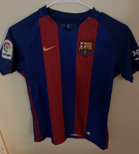 Barcelona football club jersey Youth L