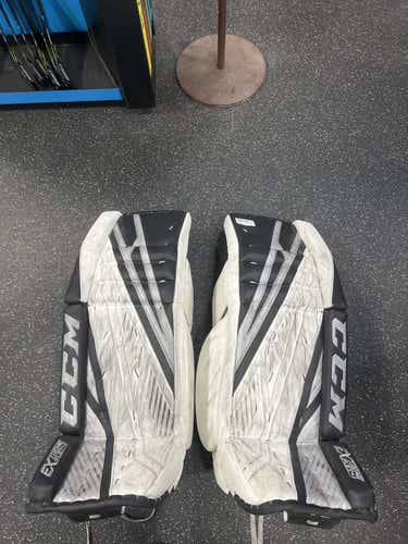 Used Ccm Extreme Flex 4 34" Plus 2" Goalie Leg Pads