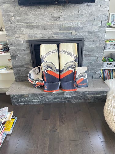 Bauer Full Right Pro Stock 2X Pro Goalie Full Set