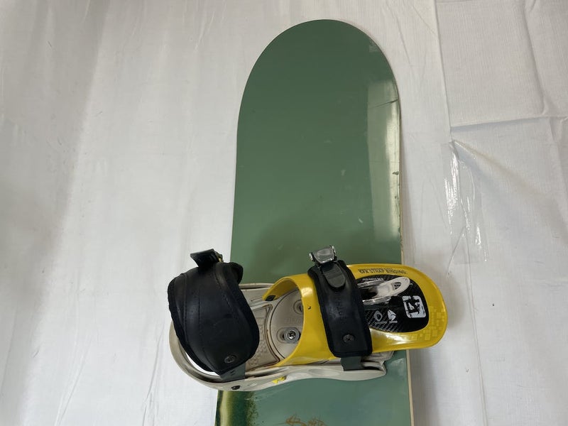 Used Burton Balance 153 Cm Snowboard Combo W Burton Cfx Bindings