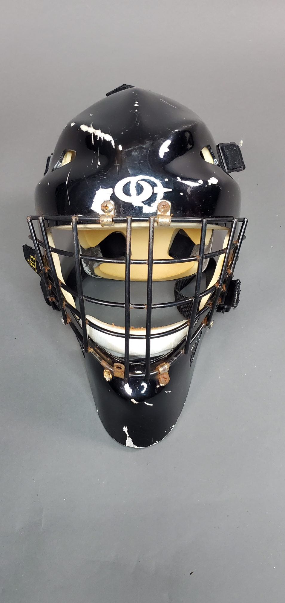 Intermediate Used Olie 9900 Goalie Mask