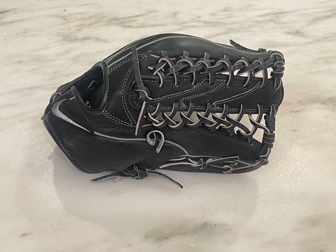 Outfield 12.5" Shado edge Baseball Glove
