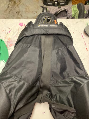 Senior Used Small CCM Tacks 7092 Hockey Pants