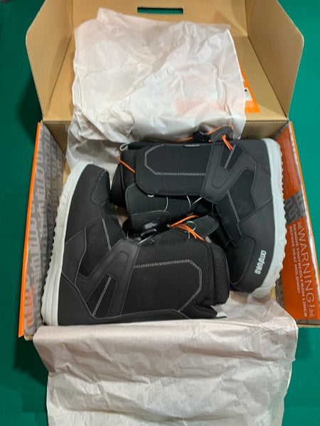 Men's Size 11.5 (Women's 12.5) Thirty Two Shifty Boa Snowboard Boots