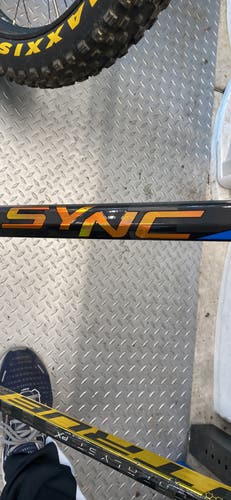 Senior Left Hand P92 Nexus Sync Hockey Stick