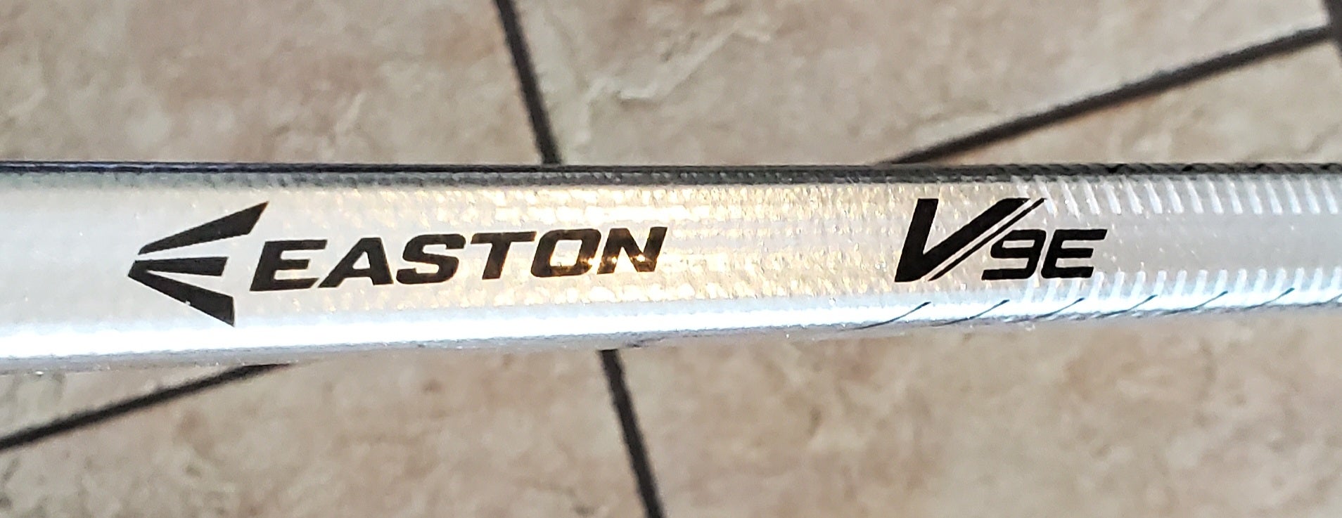 Majer Hockey on X: Just received some V9/V9E Easton Pro Stock sticks!  @Easton_Hockey #findyourstick  / X