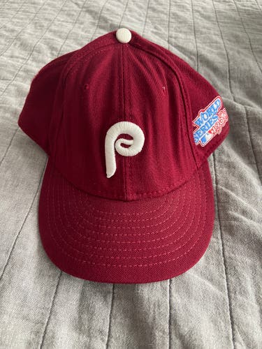 Used 7 3/4 New Era Philadelphia Phillies Hat