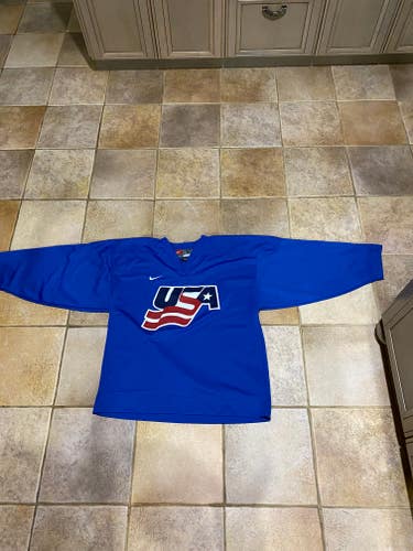 Nike USA NTDP hockey practice jersey