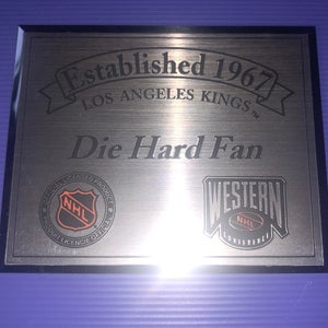 NEW LOS ANGELES KINGS PLAQUE 3'' X 2 1/2 ''