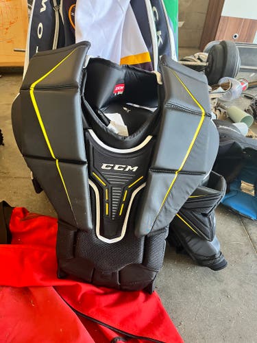 Used Large CCM Axis 1.9 Goalie Chest Protector