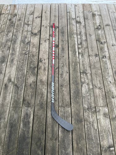 Intermediate Left Hand P92 Supreme UltraSonic Hockey Stick
