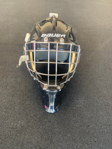 Used Bauer  Profile 950 Goalie Mask