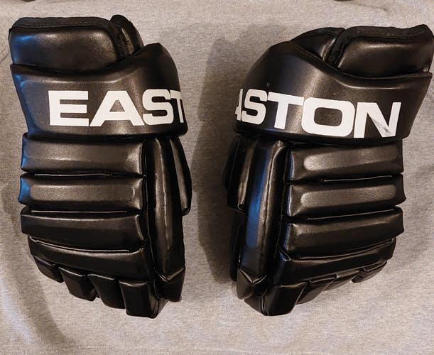 Easton Z Air Gloves Black 14.5" Pro Stock