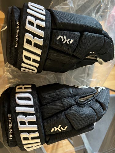 Warrior 13.5” Henrique Anaheim Gloves -NEW