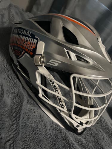 New Player's Cascade S Helmet