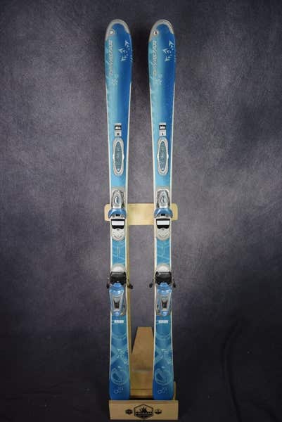 DYNASTAR EXCLUSIVE 9 SKIS SIZE 158 CM WITH LOOK BINDINGS