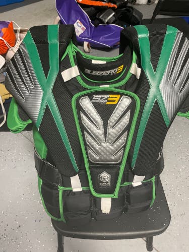 Used Small Brian's Sub Zero 3 Goalie Chest Protector