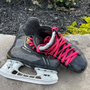 Used Bauer Regular Width  Size 13.5 Supreme Hockey Skates