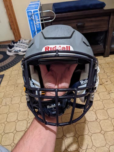 Adult Large Riddell SpeedFlex Helmet