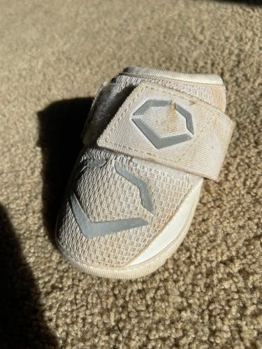 Evoshield Batters Elbow Guard Right Handed Batter