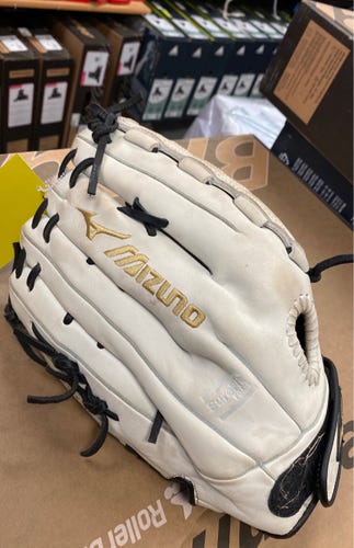 Fastpitch Mizuno MVP Prime Used White Right Hand Throw 13" Softball Glove GMVF 13 inch