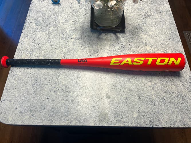 Easton ghost hyperlite tee ball bat