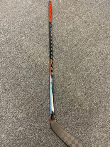 Intermediate Left Hand W03  Covert QRE Pro Hockey Stick
