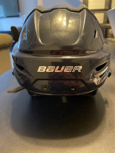 Used Large Bauer  Re-Akt 95 Helmet