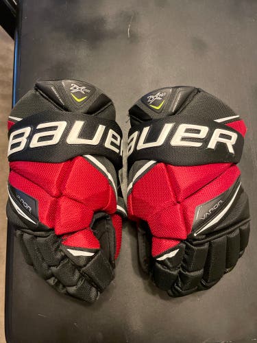 Used Bauer 13"  Vapor 2X Pro Gloves