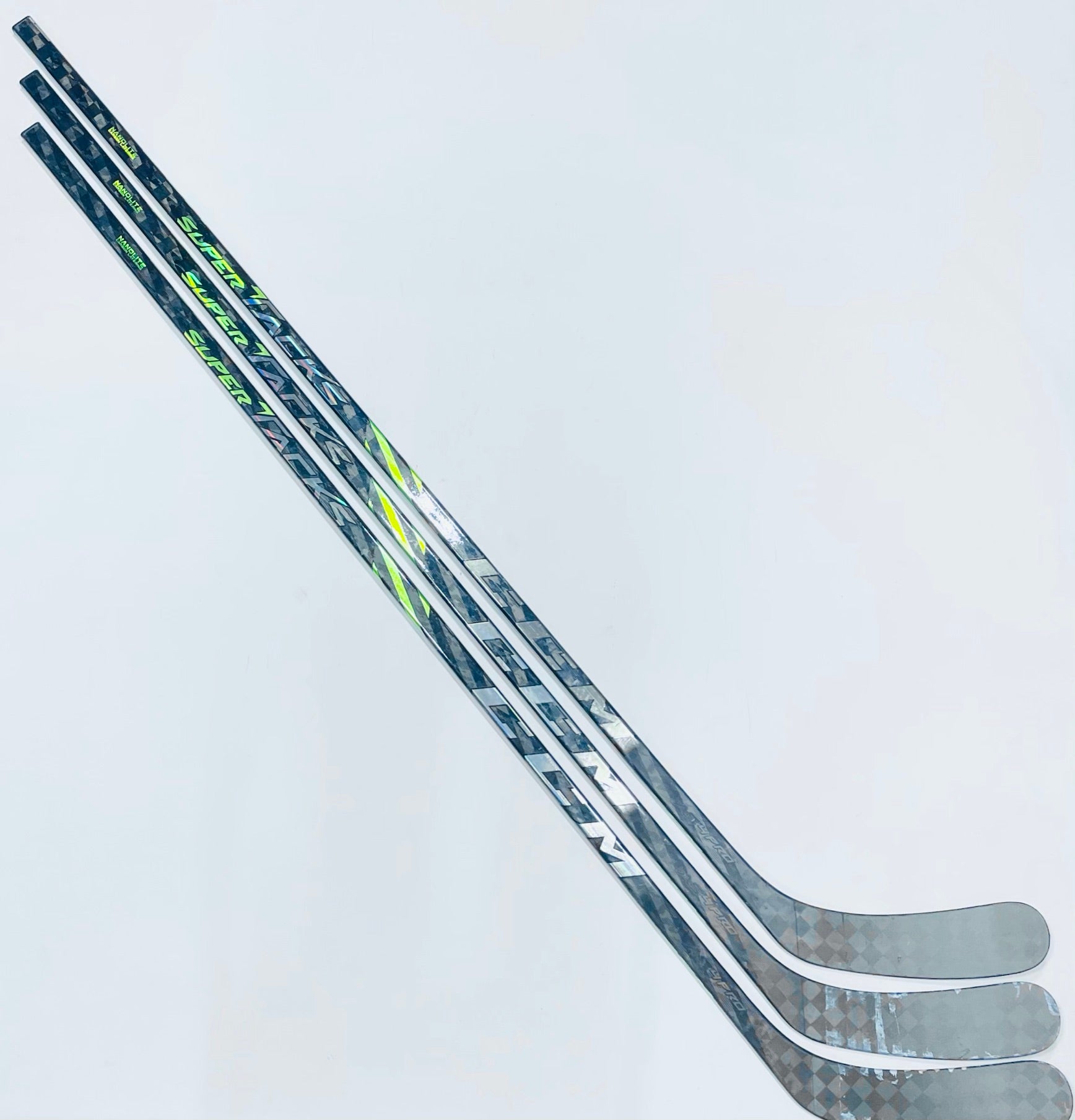 3 Pack CCM Supertacks AS4 Pro Hockey SticksLHP9095 FlexStick' Em
