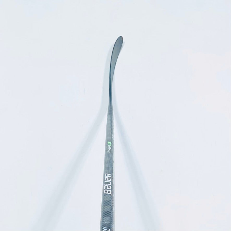 \ud83c\uddfa\ud83c\uddf8 or \ud83c\udde8\ud83c\udde6? Your #Hyperlite2 stick, your way, available now for  customization on #MyBAUER #hockey #hockeystick #usa #canada | Instagram