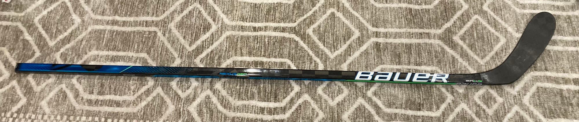 Senior Left Hand P28  Nexus Geo Hockey Stick