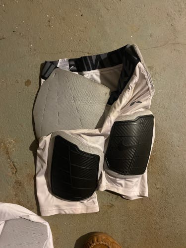 Adult Large Nike nike pro combat