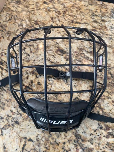 Used Small Bauer Profile II Facemask