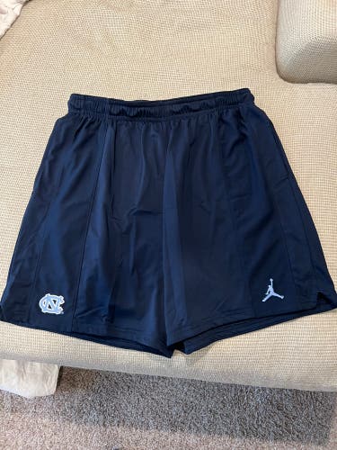 UNC Jordan Dri-Fit Shorts w/ Pockets
