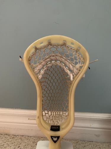 ECD Natural DNA Strung with Hero 2.0