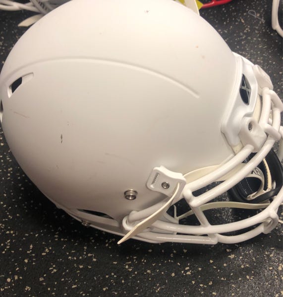 3x Football Helmet Bundle for @JLMunoz | SidelineSwap | Buy and Sell on SidelineSwap 3x Football Helmet Bundle for @JLMunoz | SidelineSwap | Buy and Sell on SidelineSwap