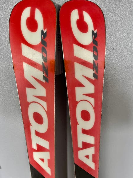 ATOMIC IZOR 9:7スキー板　159 アトミック　アイザー　大阪手渡可 Atomic Izor 9.7 nano frame skis 159cm | SidelineSwap | Buy