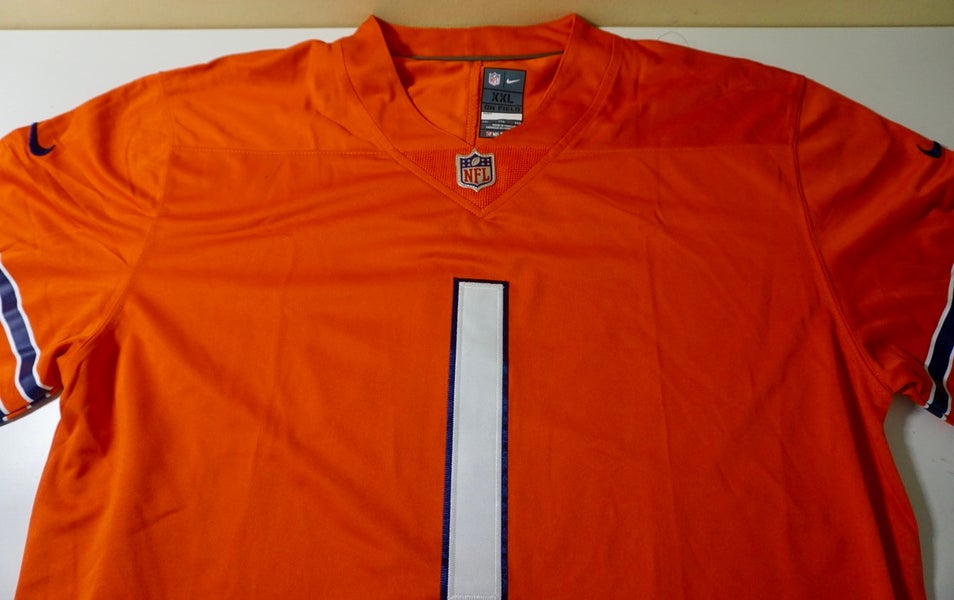 Nike Men's Chicago Bears Justin Fields #1 Orange Game Jersey