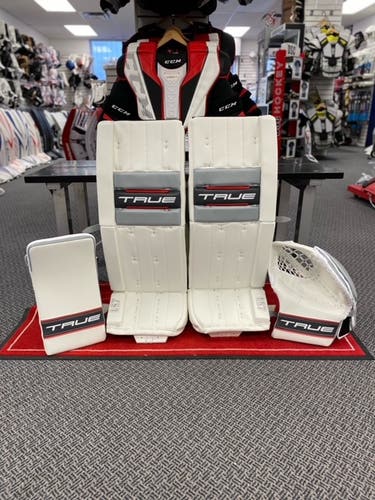 True L87 (12.2) Used Sr Leg Pads, Glove & Blocker Full Set