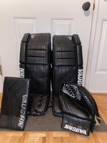 32" Regular  VE8 Goalie Full Set