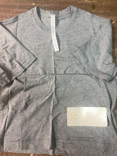 Gray Lululemon Short Sleeve Tee Shirt